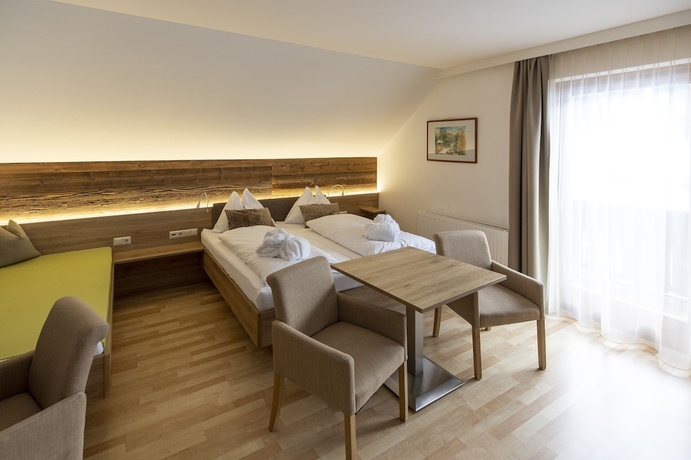 Imagen de la habitación del Hotel Turracherhof. Foto 6