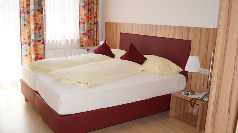 Imagen de la habitación del Hotel Turracherhof. Foto 9