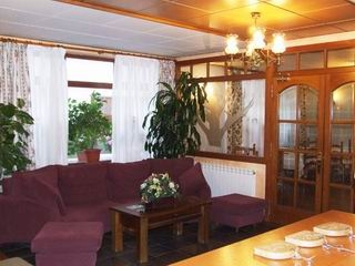 Imagen de los interiores del Hotel Turrull. Foto 5