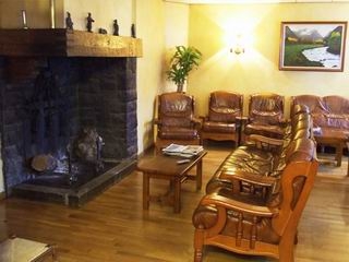 Imagen de los interiores del Hotel Turrull. Foto 7