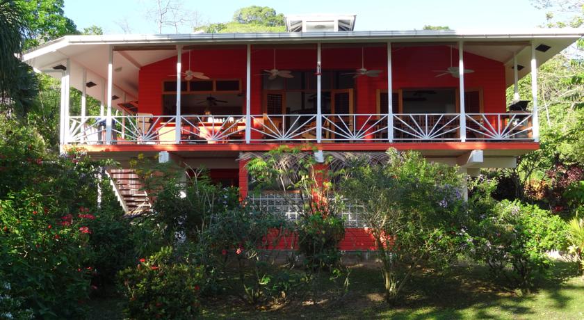 Imagen general del Hotel Turtle Beach House. Foto 1