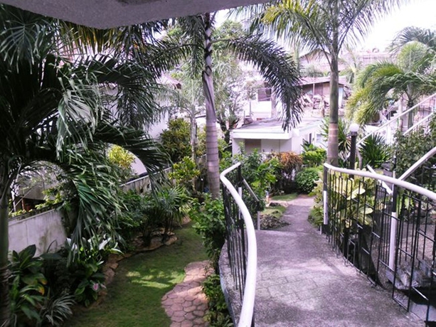 Imagen de los exteriores del Hotel Turtle Inn Resort. Foto 8