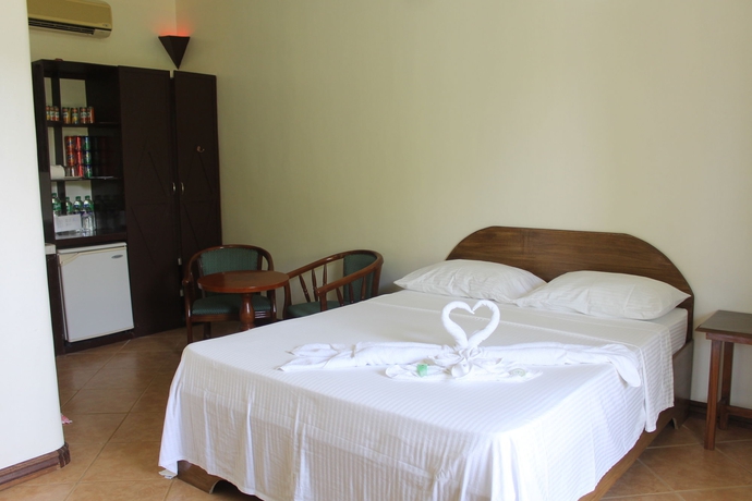 Imagen de la habitación del Hotel Turtle Inn Resort. Foto 6