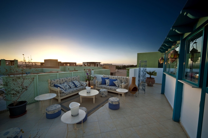 Imagen de los exteriores del Hotel Turtle's Inn. Foto 15