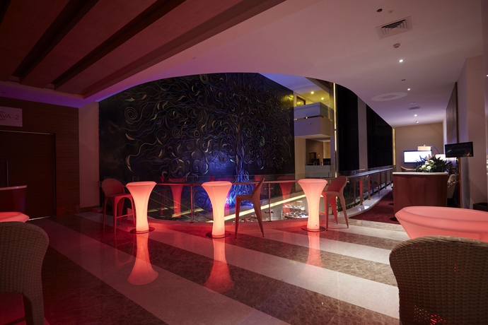 Imagen de los interiores del Hotel Turyaa Chennai. Foto 11