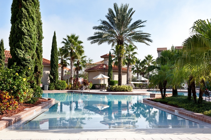 Imagen de la piscina del Hotel Tuscana Resort. Foto 16