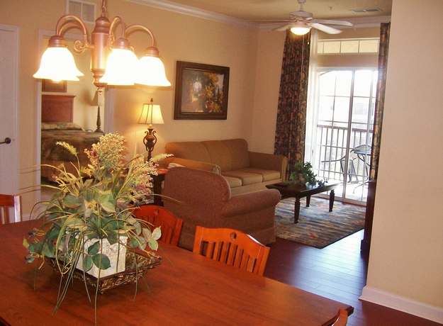 Imagen de los interiores del Hotel Tuscana Resort. Foto 13