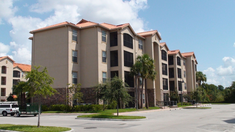 Imagen de los exteriores del Hotel Tuscana Resort. Foto 12