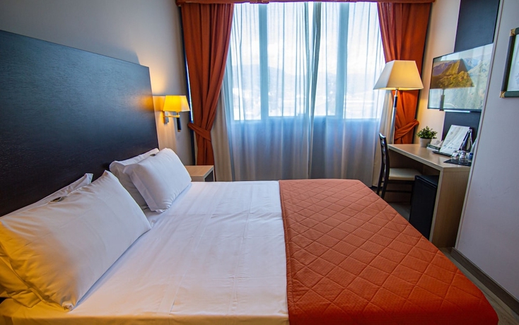 Imagen de la habitación del Hotel Tuscany Inn. Foto 13