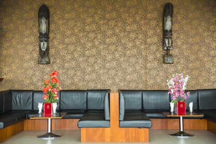 Imagen del bar/restaurante del Hotel Tuscany Suites. Foto 3