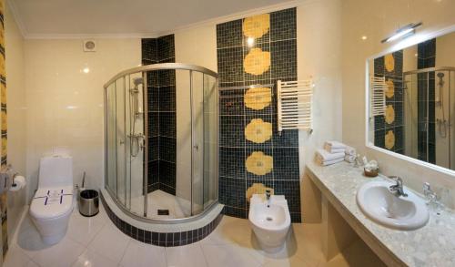 Imagen de la habitación del Hotel Tustan. Foto 8