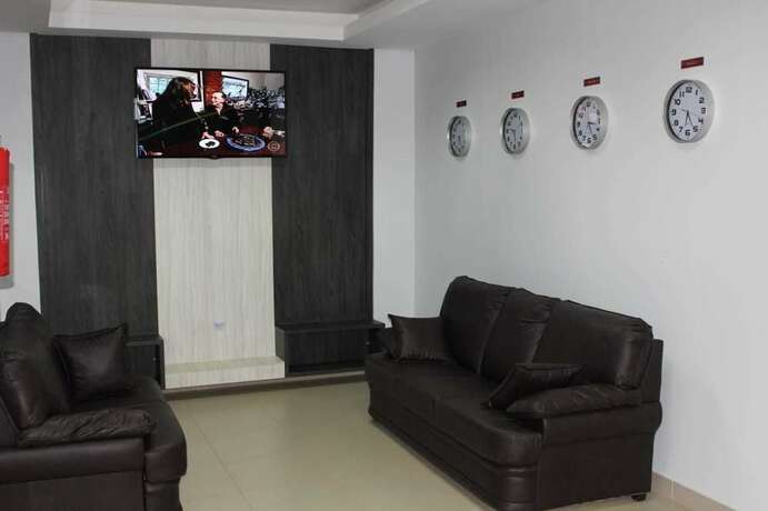 Imagen general del Hotel Tuti Iron\'s. Foto 5