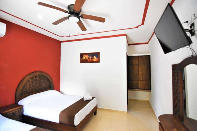 Imagen de la habitación del Hotel Tuul. Foto 9