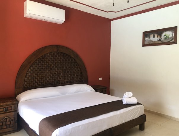 Imagen de la habitación del Hotel Tuul. Foto 10