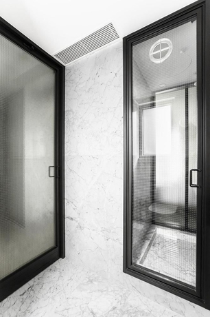 Imagen de la habitación del Hotel Tuve. Foto 9