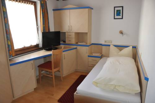 Imagen de la habitación del Hotel Tuxerst&uuml;bl. Foto 10