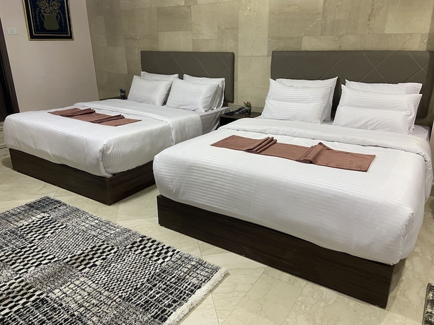 Imagen de la habitación del Hotel Tuya Pyramids View. Foto 17