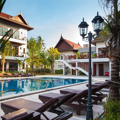 Imagen general del Hotel T-villa Phuket Nai Yang Beach. Foto 1