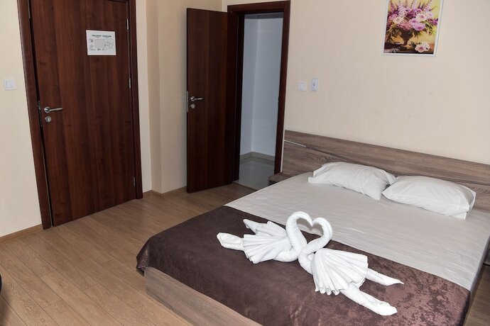 Imagen general del Hotel Twain Apart and Rooms. Foto 8