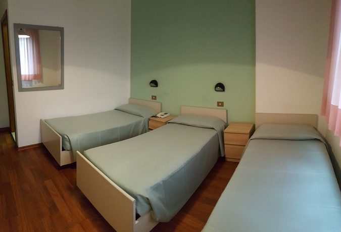 Imagen de la habitación del Hotel Twelve. Foto 12