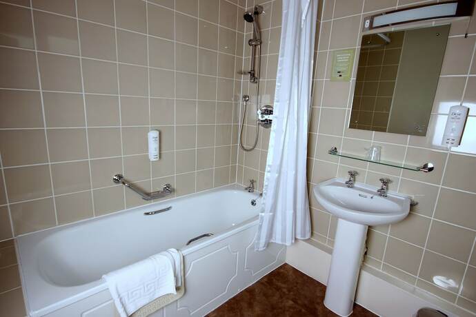 Imagen general del Hotel Twelve Knights. Foto 5