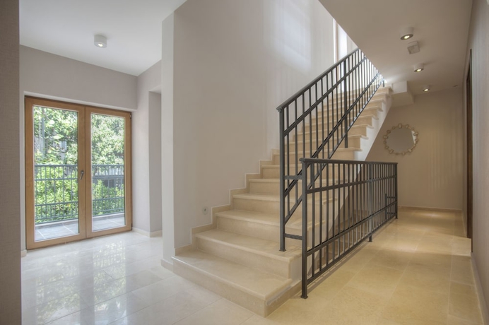 Imagen de los interiores del Hotel Twelve by Aycon. Foto 14