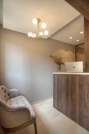 Imagen de los interiores del Hotel Twelve by Aycon. Foto 18