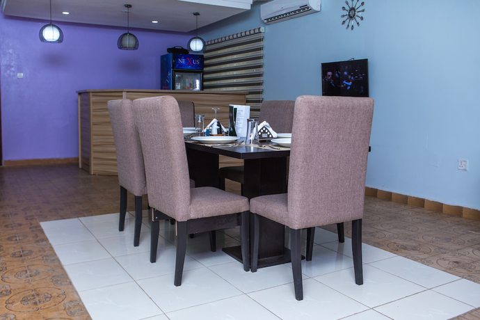 Imagen del bar/restaurante del Hotel Twenty, Kaduna. Foto 4