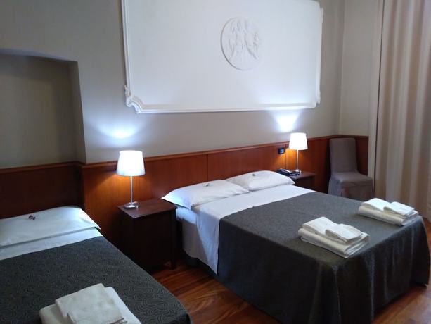 Imagen de la habitación del Hotel Twenty Nine. Foto 9