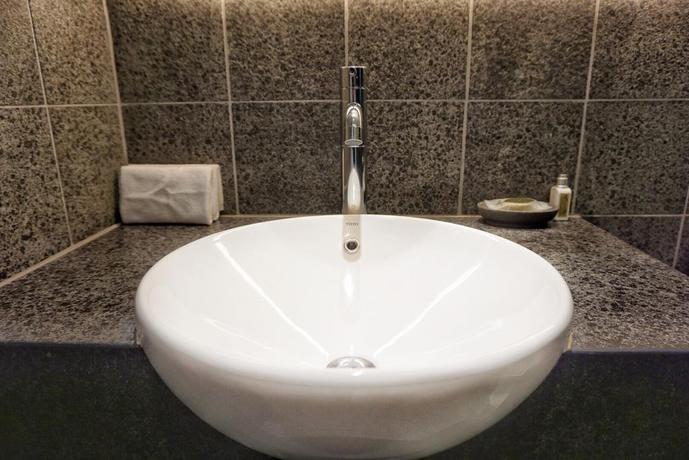 Imagen de la habitación del Hotel Twenty One Whitfield. Foto 3