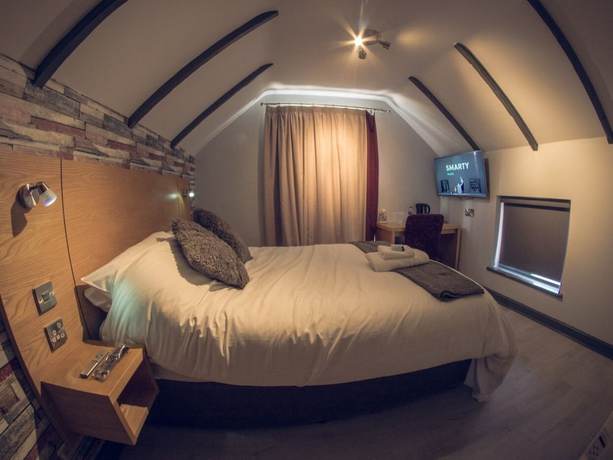 Imagen de la habitación del Hotel Twenty and Bar. Foto 6