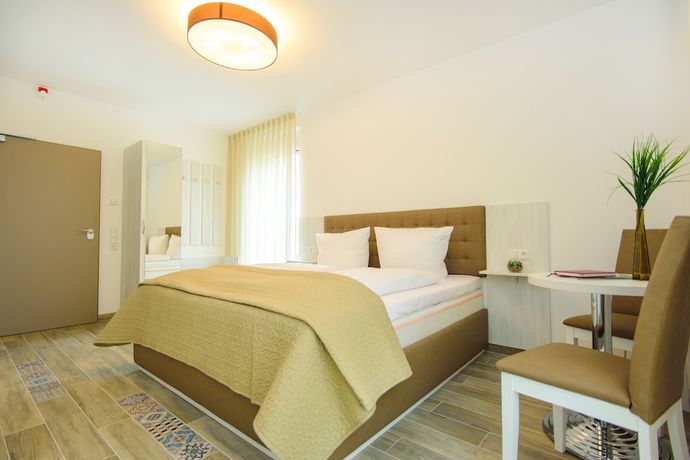 Imagen de la habitación del Hotel TwentyFour Living. Foto 7
