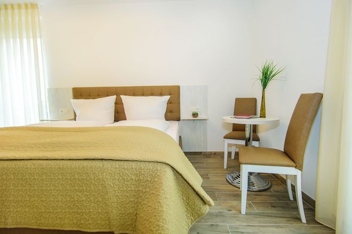 Imagen de la habitación del Hotel TwentyFour Living. Foto 11