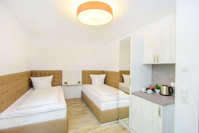 Imagen de la habitación del Hotel TwentyFour Living. Foto 13