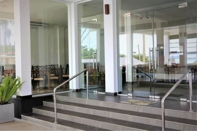 Imagen general del Hotel Twenty-two Weligambay. Foto 6