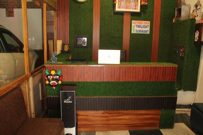 Imagen de los interiores del Hotel Twilight Banikhet Dalhousie. Foto 15