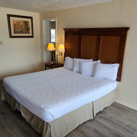 Imagen de la habitación del Hotel Twilight Surf Ocean Front. Foto 10