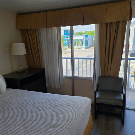 Imagen de la habitación del Hotel Twilight Surf Ocean Front. Foto 13