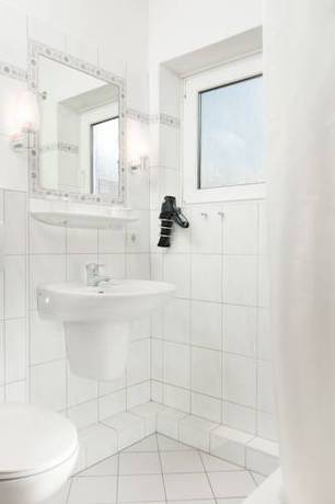 Imagen de la habitación del Hotel Twilling. Foto 11