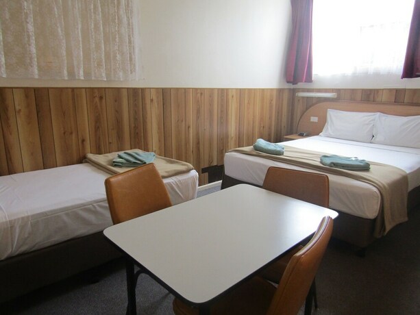 Imagen de la habitación del Hotel Twin City Motor Inn. Foto 11