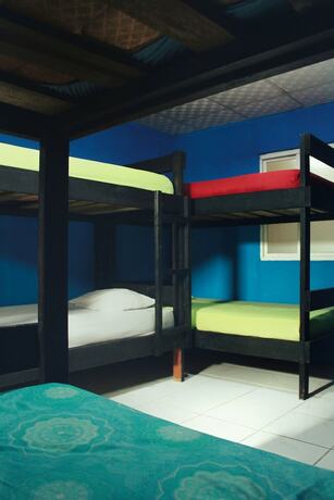 Imagen de la habitación del Hotel Twin Fin Plaza. Foto 10