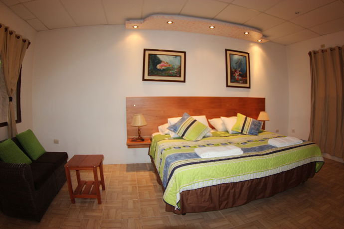 Imagen de la habitación del Hotel Twin Galapagos. Foto 3