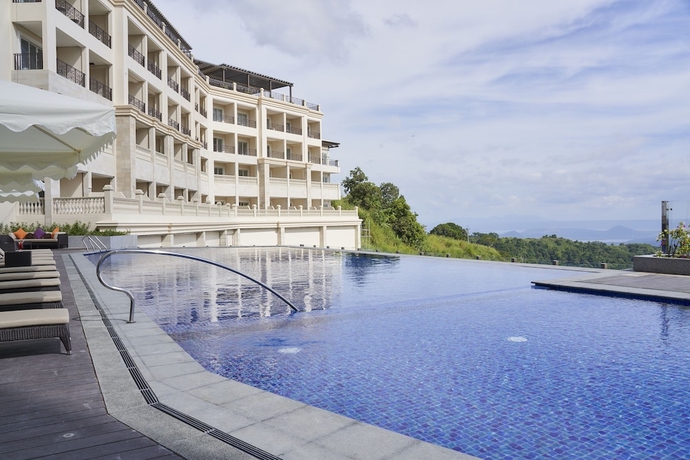 Imagen de la habitación del Hotel Twin Lakes, Batangas City. Foto 11
