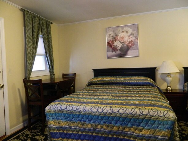 Imagen general del Hotel Twin Oaks Motel. Foto 1