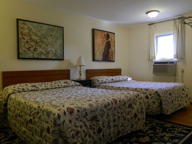 Imagen general del Hotel Twin Oaks Motel. Foto 9