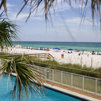 Imagen de los interiores del Hotel Twin Palms By Royal American Beach Getaways. Foto 16