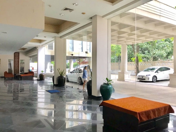 Imagen de los interiores del Hotel Twin Peaks Sukhumvit Suites. Foto 17
