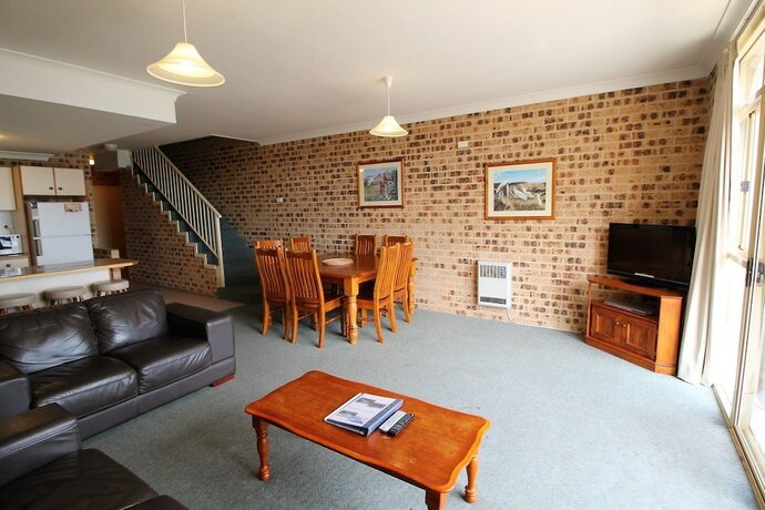 Imagen de la habitación del Hotel Twin Seasons 4 - Lake and Mountain Views. Foto 11