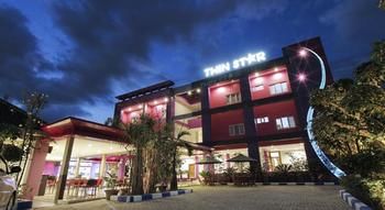 Imagen de la habitación del Hotel Twin Star. Foto 9