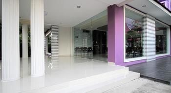 Imagen de la habitación del Hotel Twin Star. Foto 10